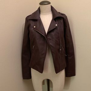 Love Tree Women’s Maroon Long SleeveLeather Jacket